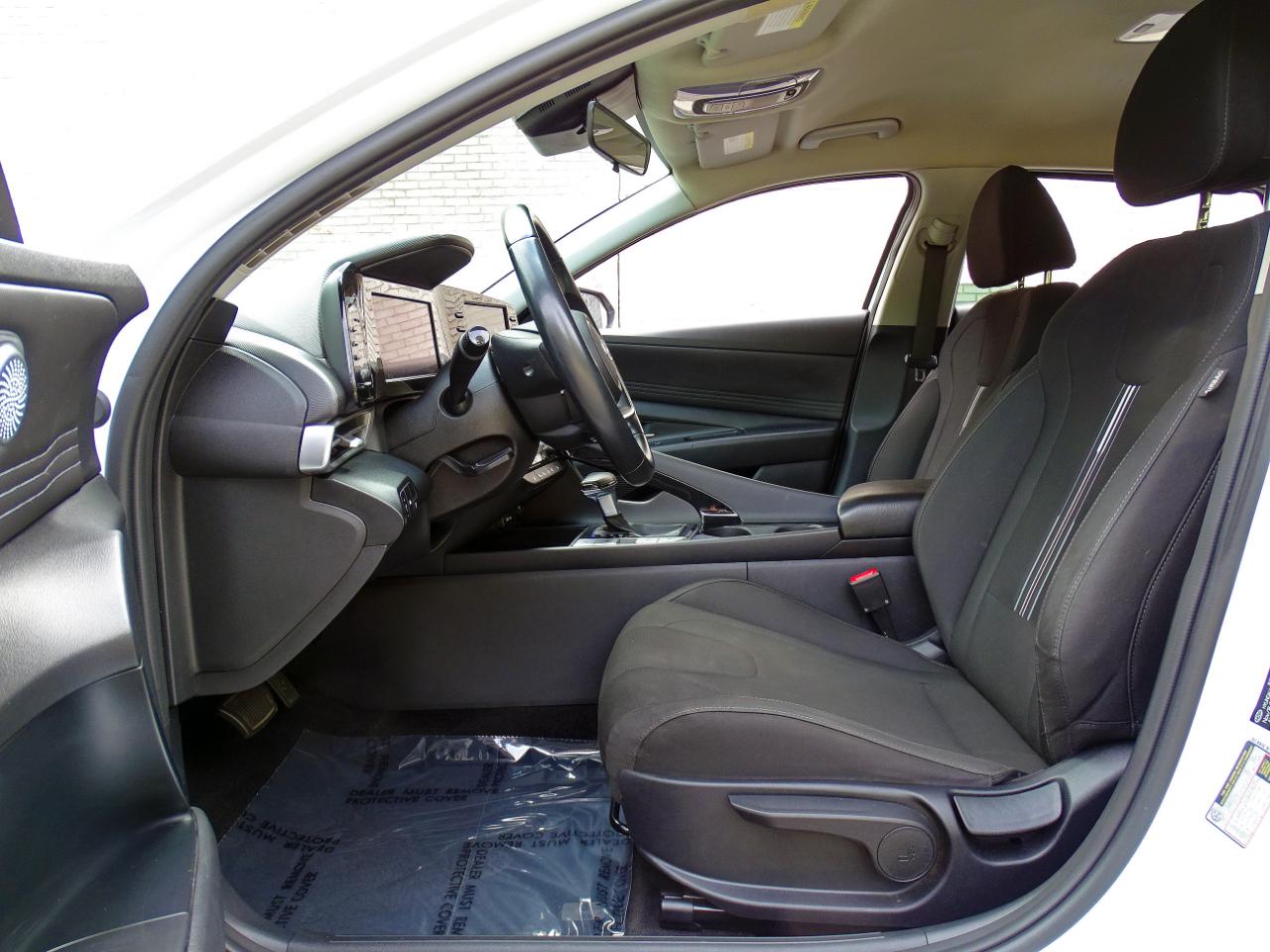 Hyundai Elantra SEL IVT *Ltd Avail* 2021