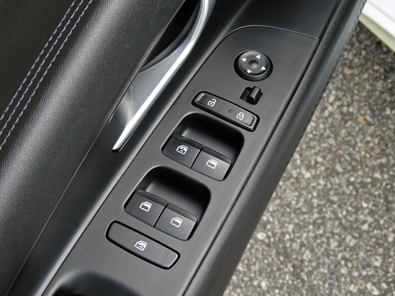 Hyundai Elantra SEL IVT *Ltd Avail* 2021