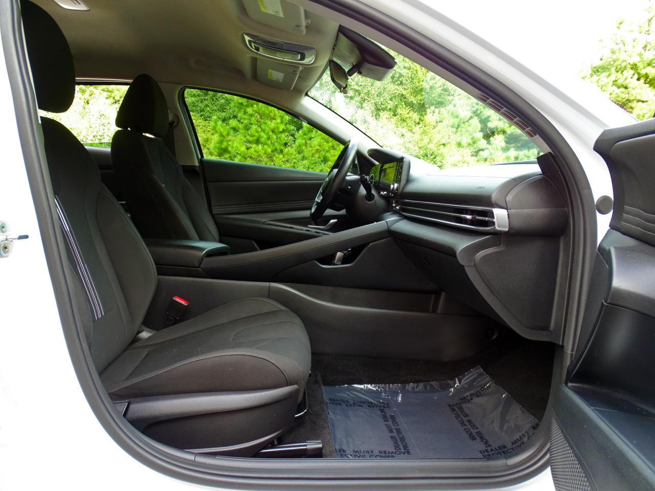 Hyundai Elantra SEL IVT *Ltd Avail* 2021