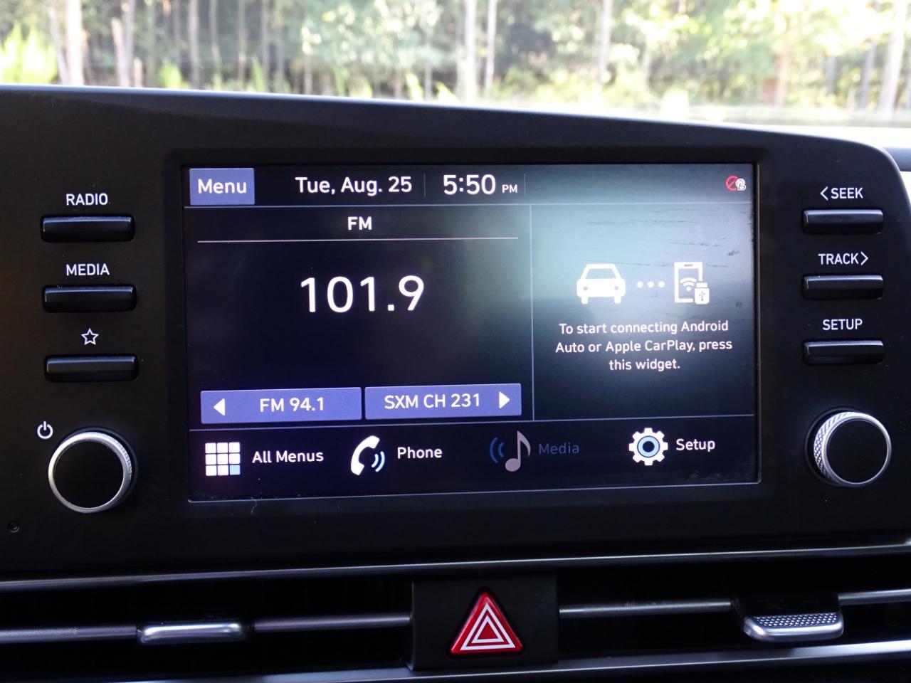 Hyundai Elantra SEL IVT *Ltd Avail* 2021