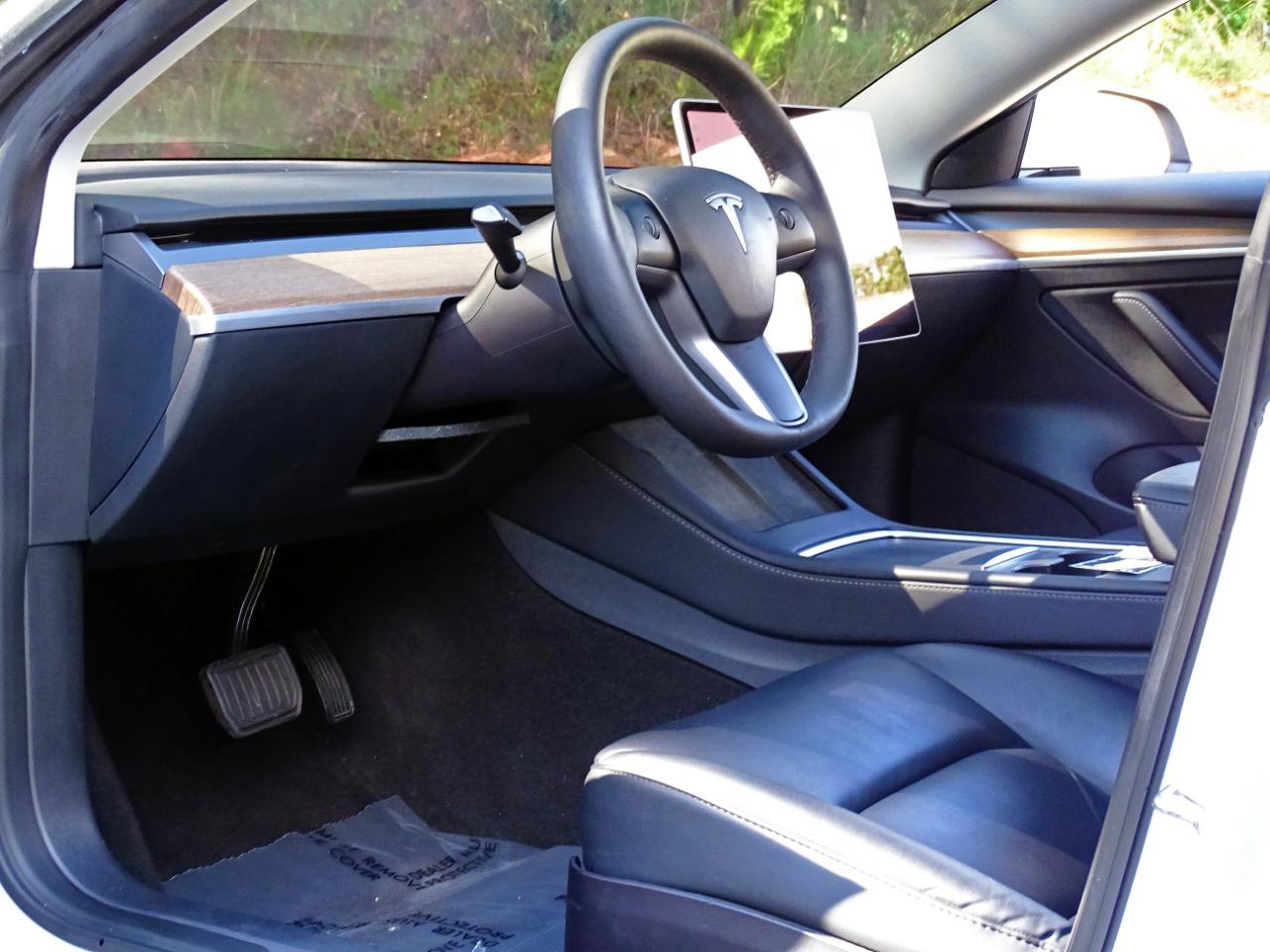 Tesla Model 3 RWD 2023