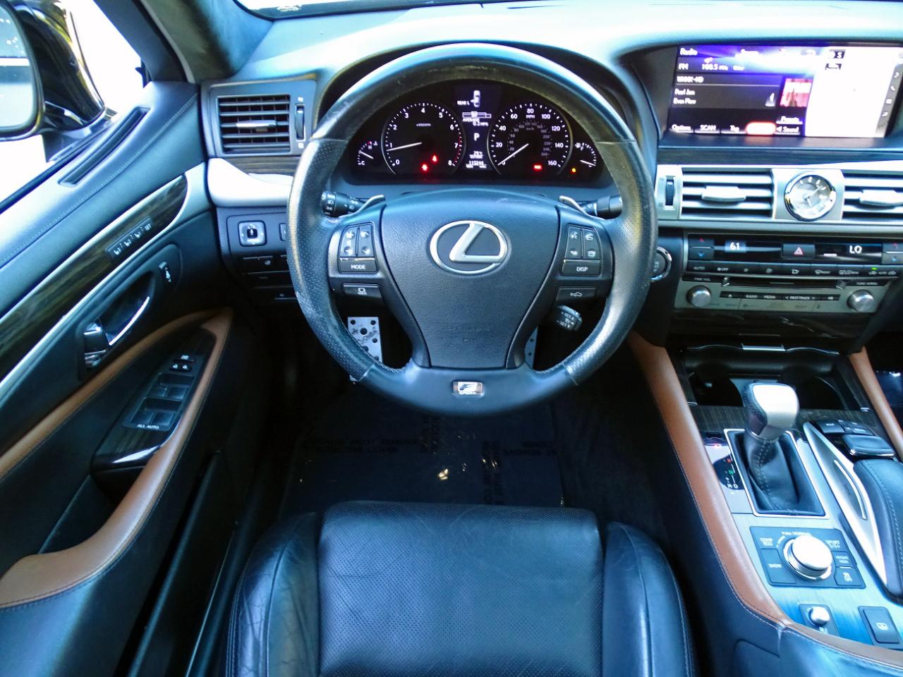 Lexus LS LS 460 F Sport RWD 2017