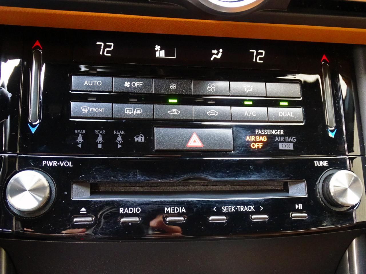 Lexus IS IS 300 RWD 2021