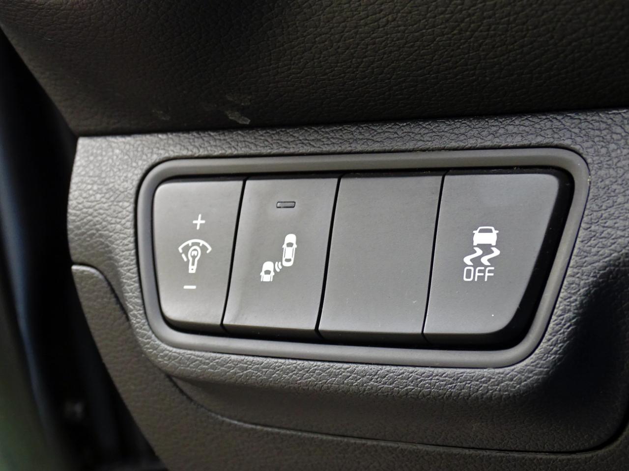 Kia Forte LXS IVT 2024