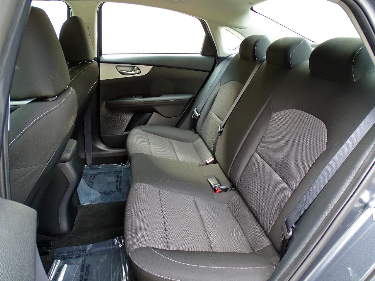 Kia Forte LXS IVT 2024
