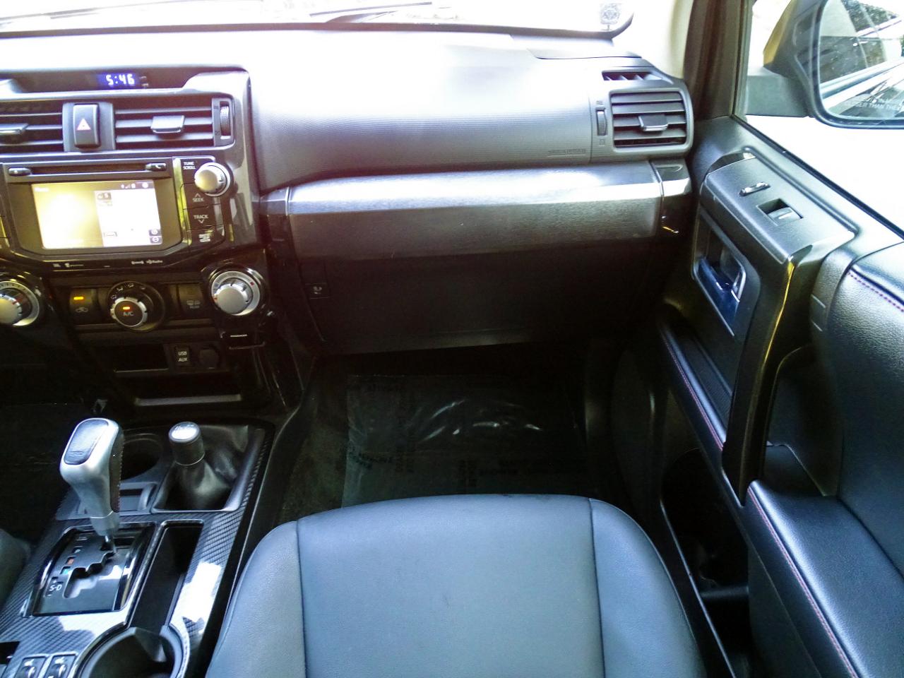 Toyota 4Runner TRD Off Road Premium 4WD (Natl) 2019