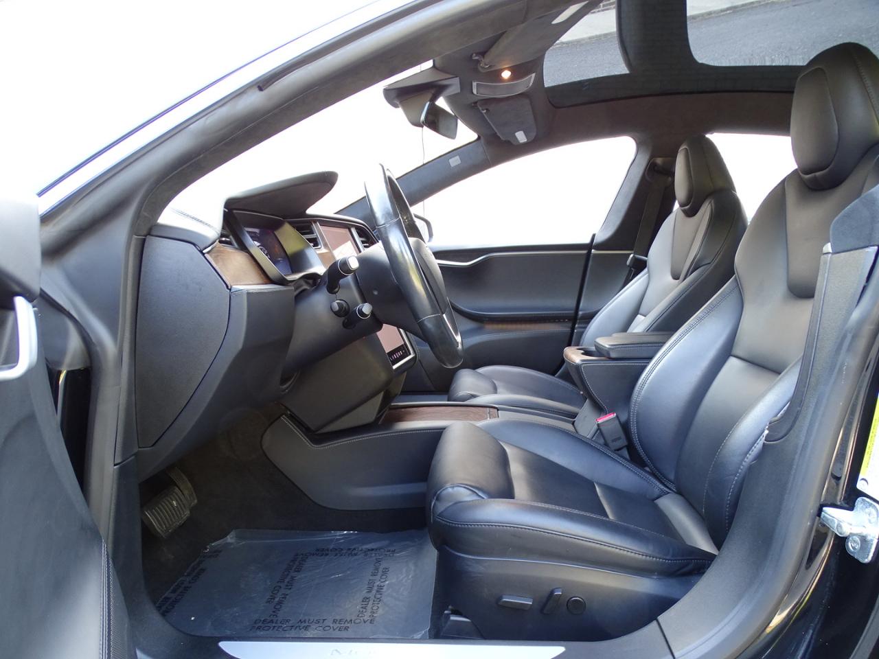 Tesla Model S photo 10