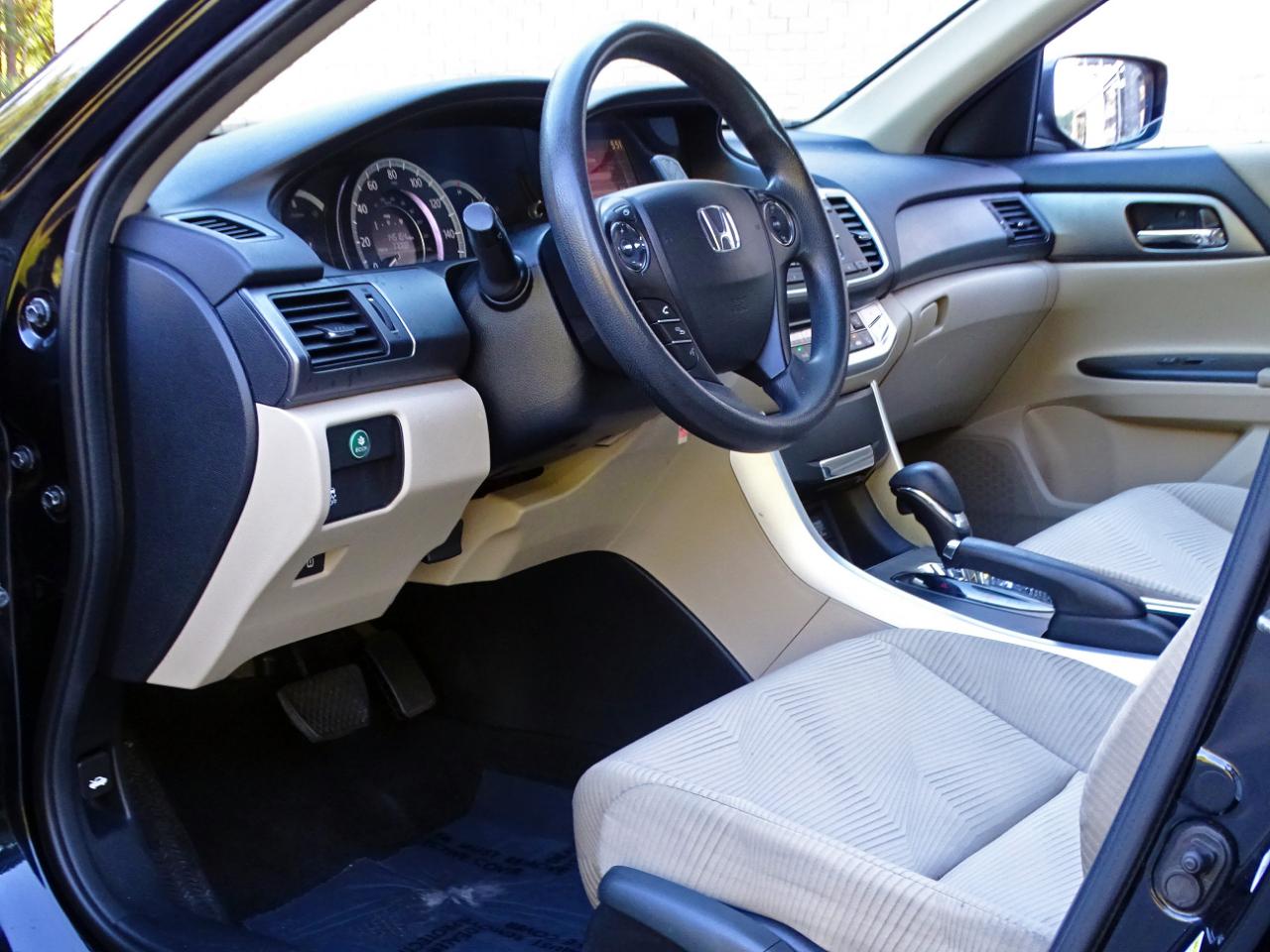 Honda Accord Sedan 4dr I4 CVT LX 2014