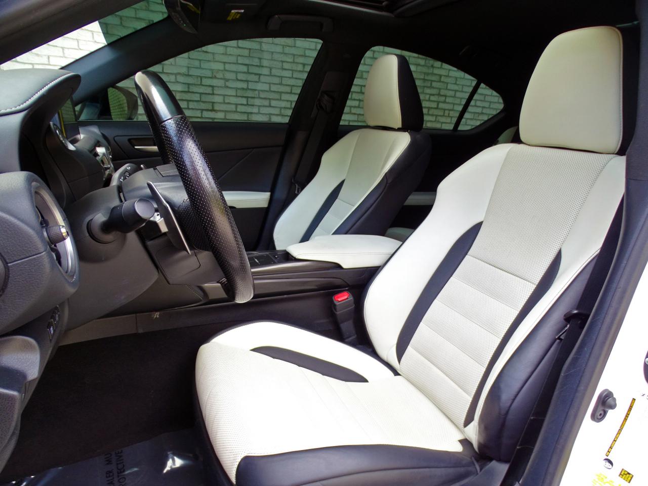Lexus IS IS 350 F Sport RWD 2021