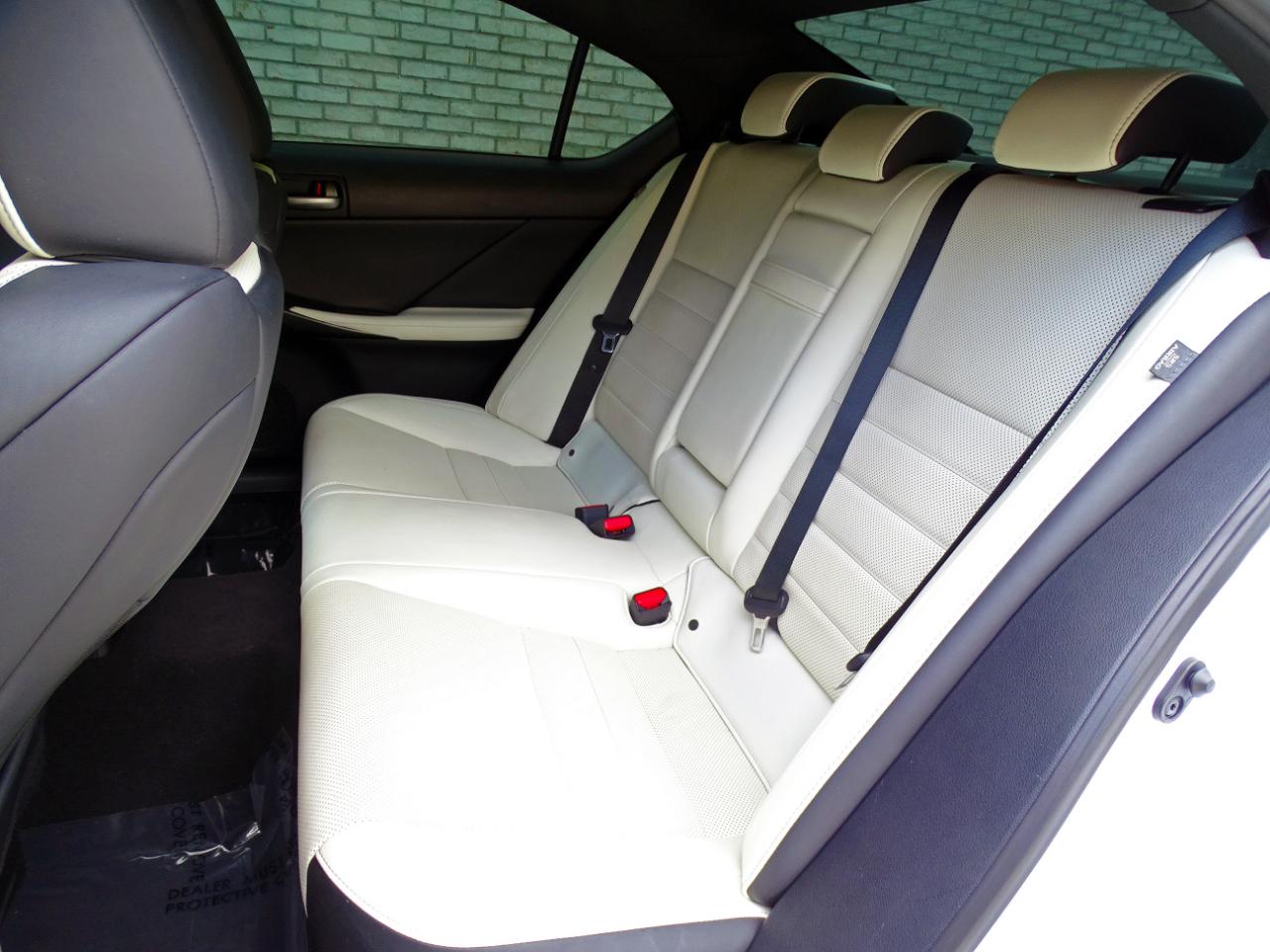 Lexus IS IS 350 F Sport RWD 2021