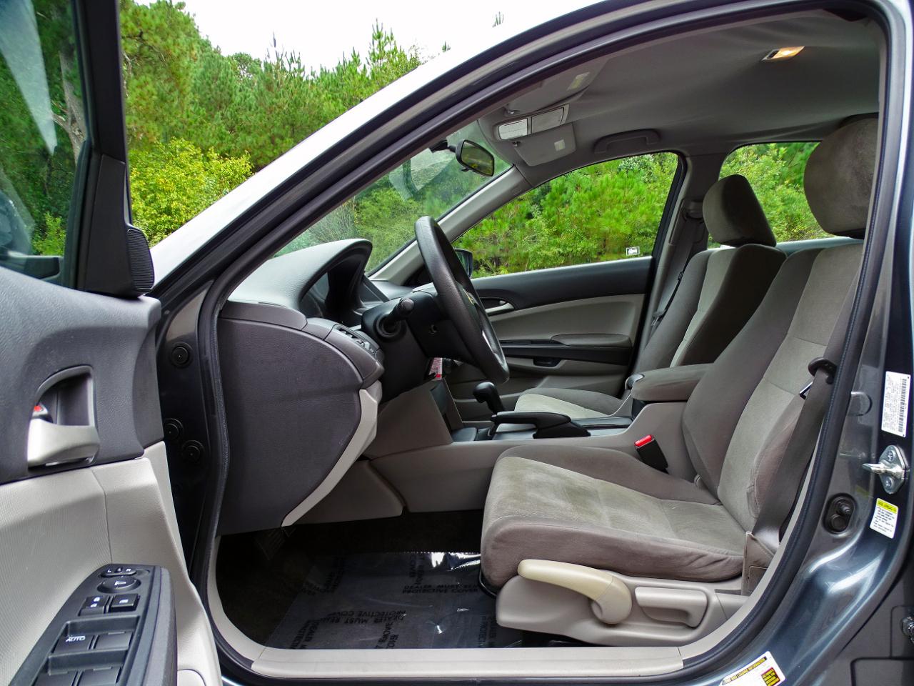 Honda Accord Sdn 4dr I4 Auto LX 2010
