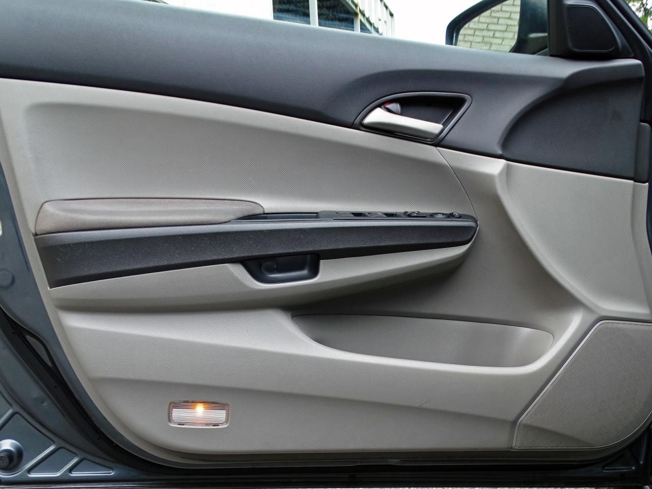 Honda Accord Sdn 4dr I4 Auto LX 2010