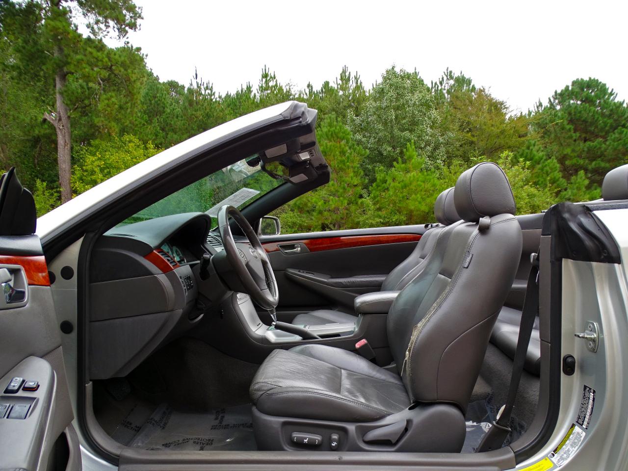 Toyota Camry Solara 2dr Conv SE V6 Auto (Natl) 2006