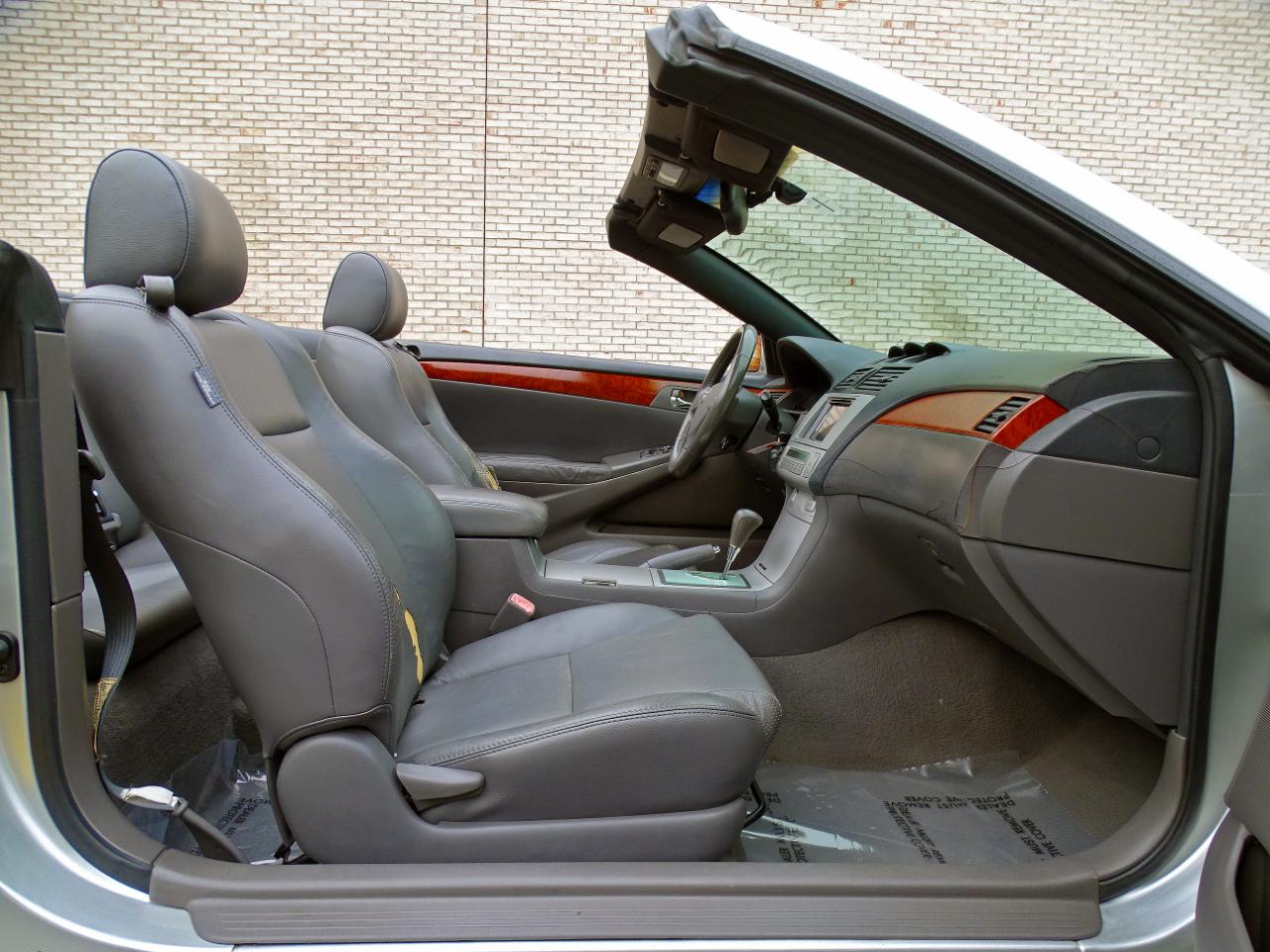 Toyota Camry Solara 2dr Conv SE V6 Auto (Natl) 2006