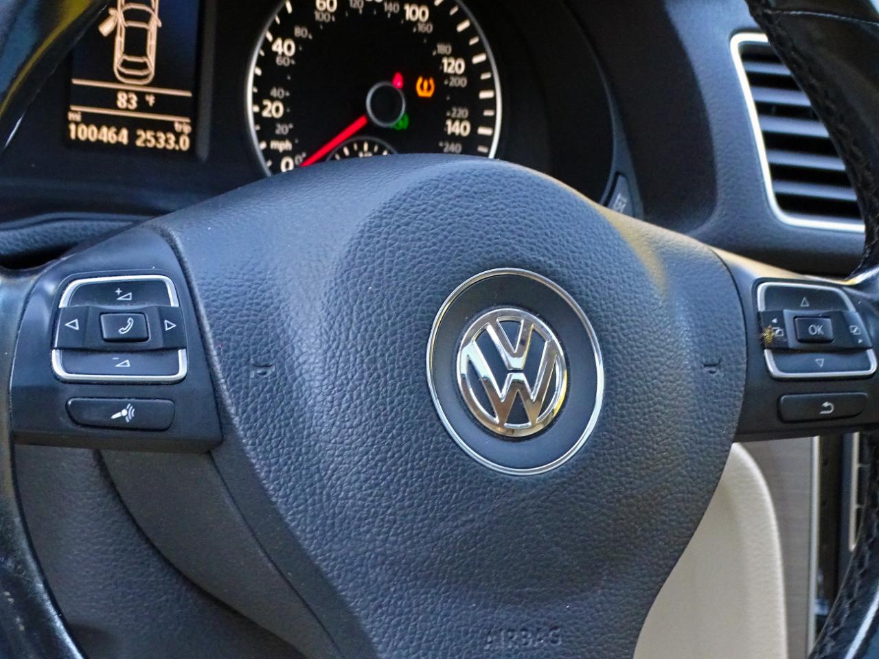 Volkswagen Passat  2014