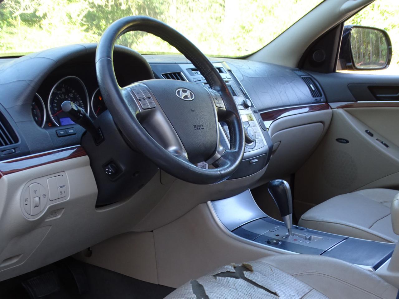 Hyundai Veracruz FWD 4dr Limited 2010