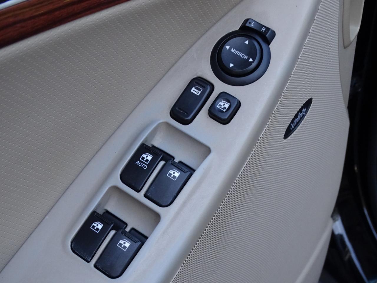 Hyundai Veracruz FWD 4dr Limited 2010