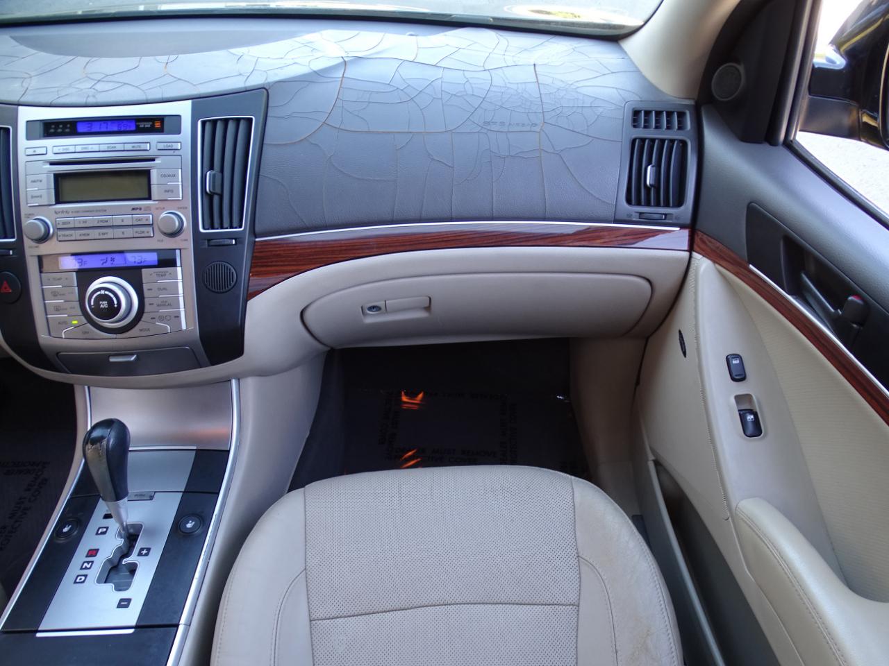 Hyundai Veracruz FWD 4dr Limited 2010