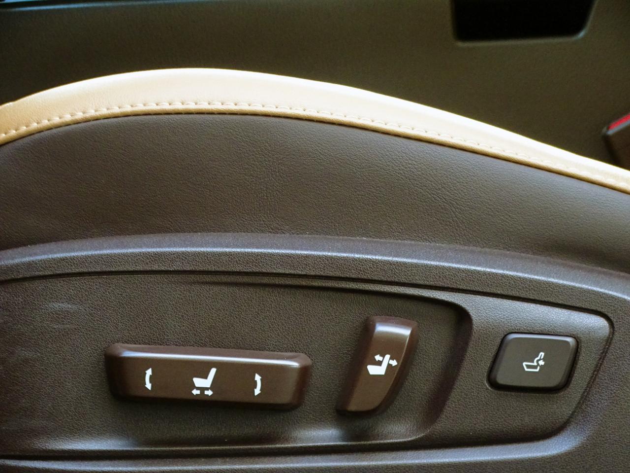 Lexus ES 350 4dr Sdn 2016