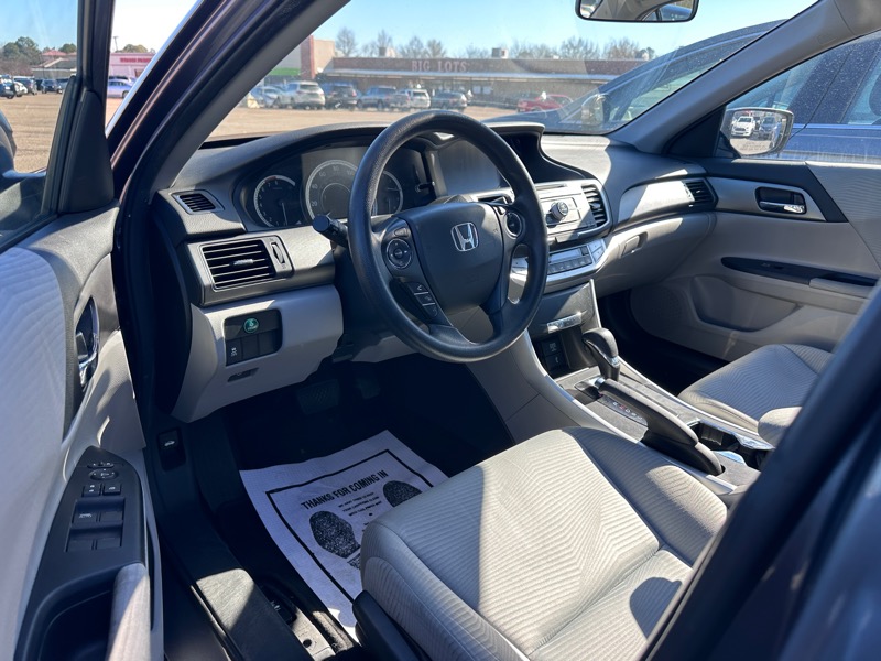 Honda Accord LX Sedan CVT 2013
