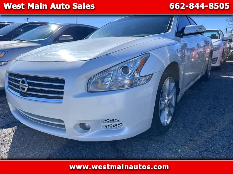 Nissan Maxima SV 2011