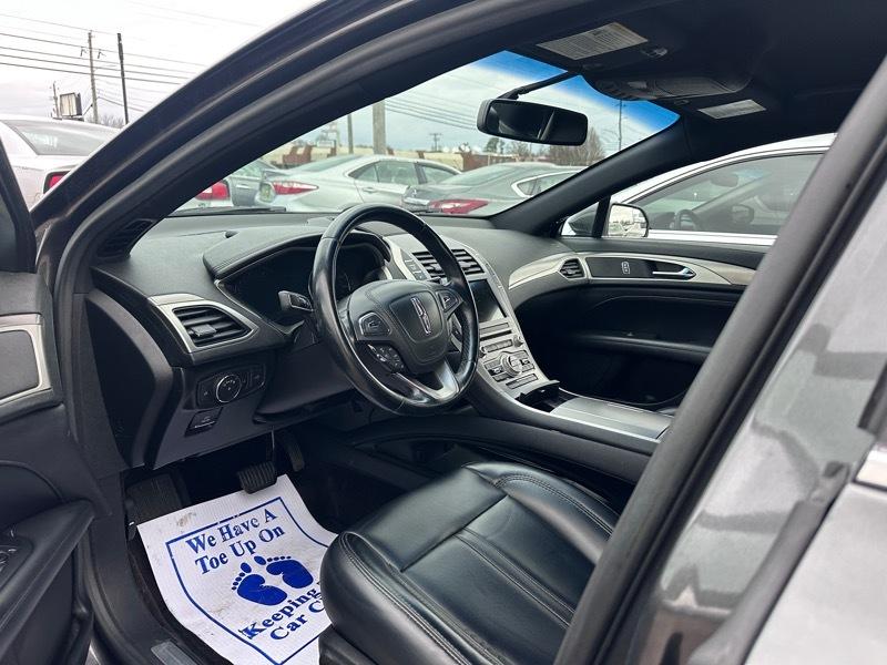 Lincoln MKZ Premier FWD 2017