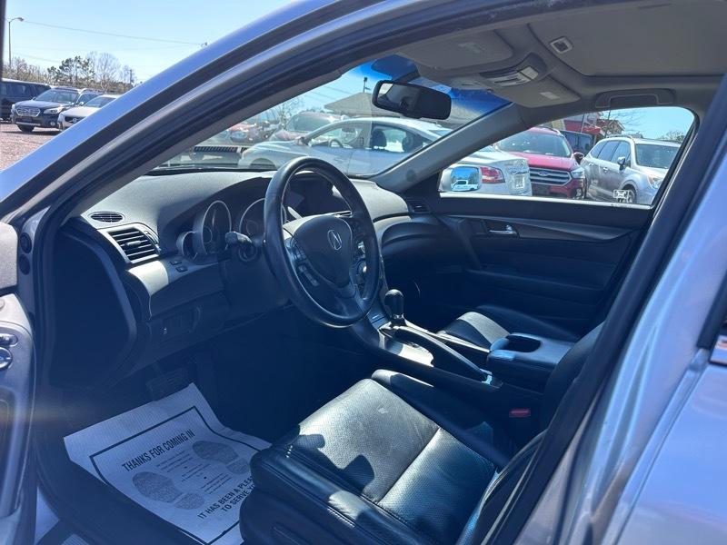 Acura TL 6-Speed AT with Tech Package and 18-In. WP 2012