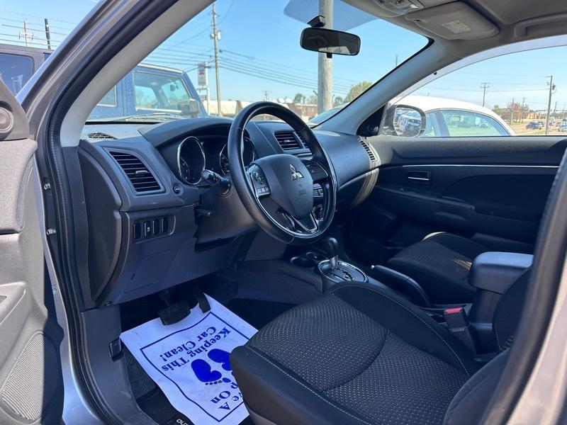 Mitsubishi Outlander Sport 2.4 ES 4WD CVT 2016