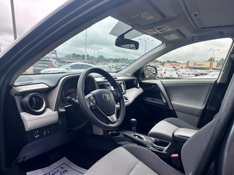 Toyota RAV4 XLE AWD 2013