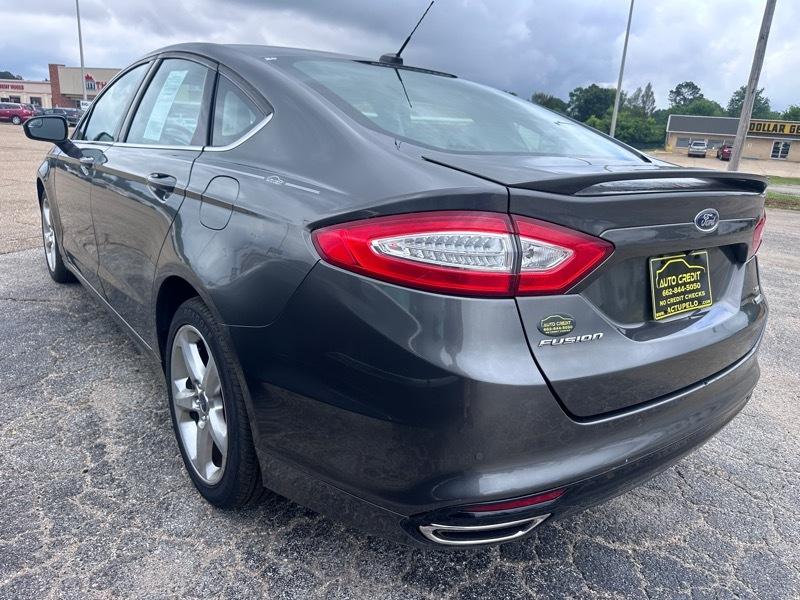 Ford Fusion SE AWD 2016