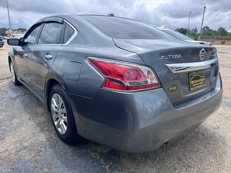 Nissan Altima 2.5 SV 2015