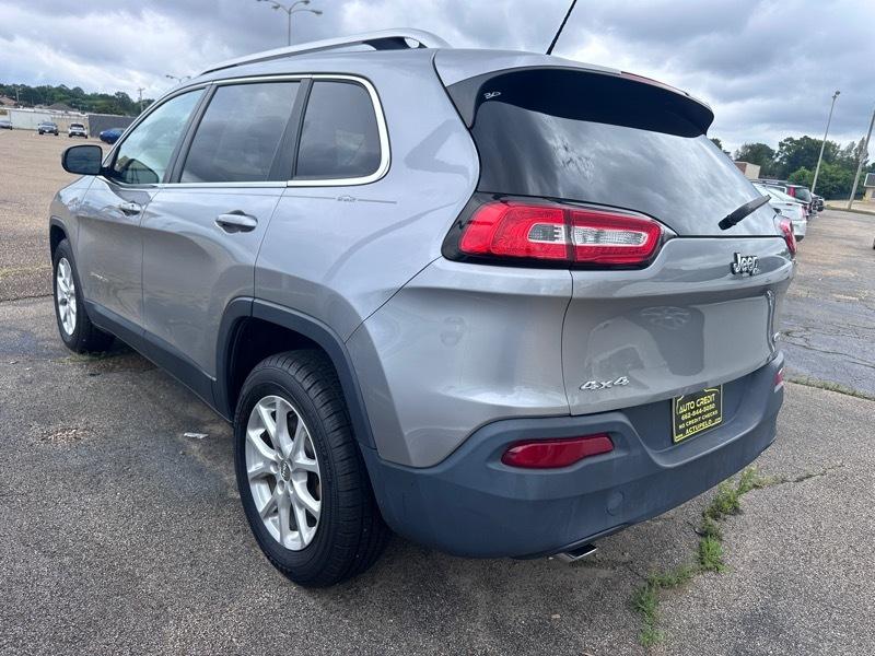 Jeep Cherokee Latitude 4WD 2016