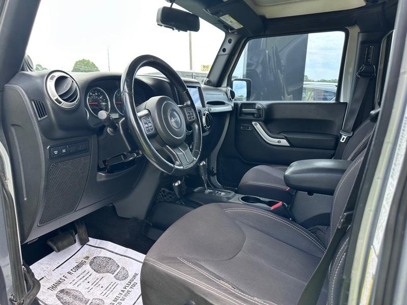 Jeep Wrangler Unlimited Rubicon 4WD 2014