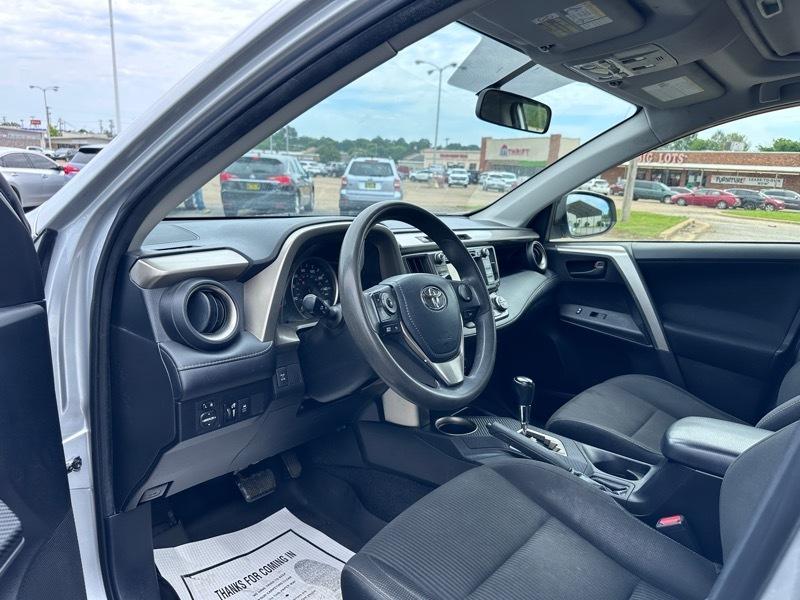Toyota RAV4 XLE AWD 2013