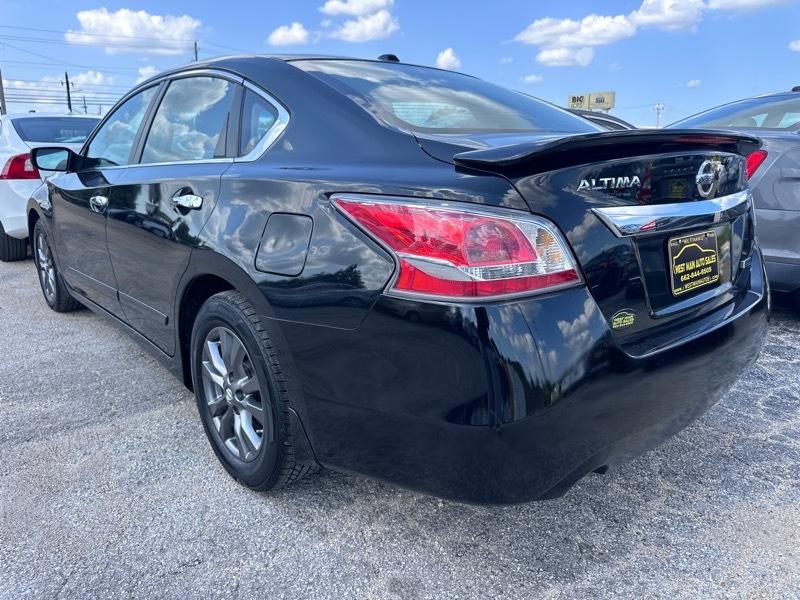 Nissan Altima 2.5 SV 2015