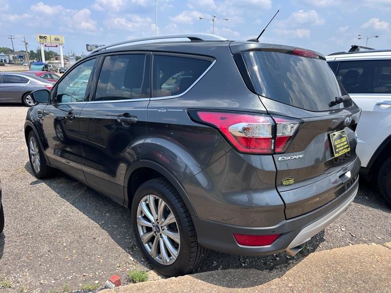 Ford Escape Titanium 4WD 2017