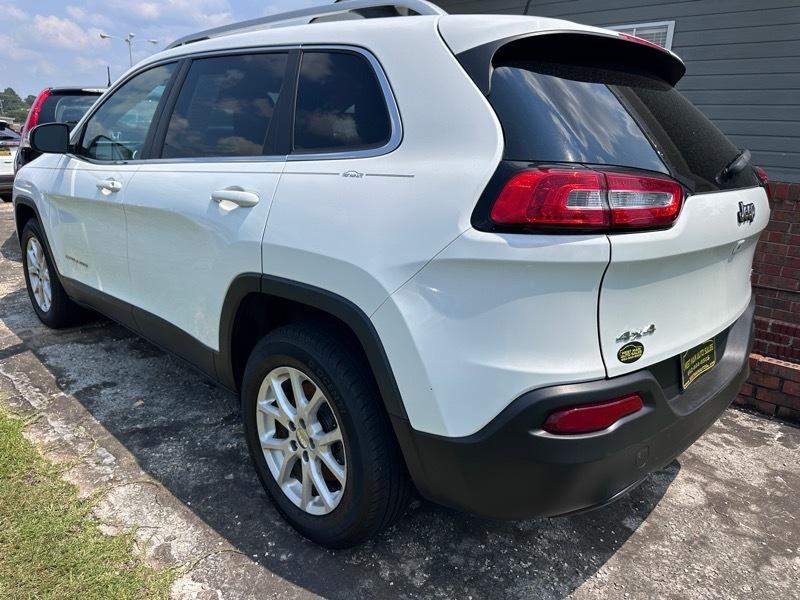 Jeep Cherokee Latitude 4WD 2017