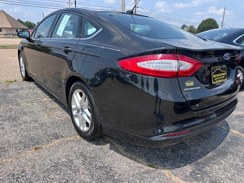 Ford Fusion SE 2013