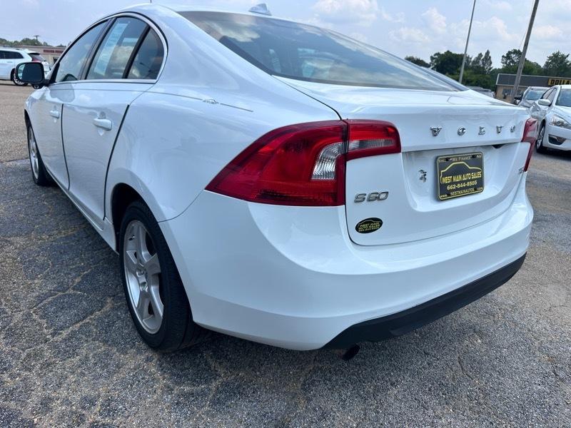 Volvo S60 T5 2012