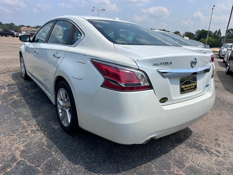 Nissan Altima 2.5 SV 2015
