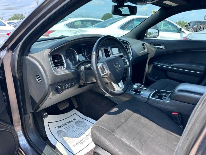 Dodge Charger SE 2014