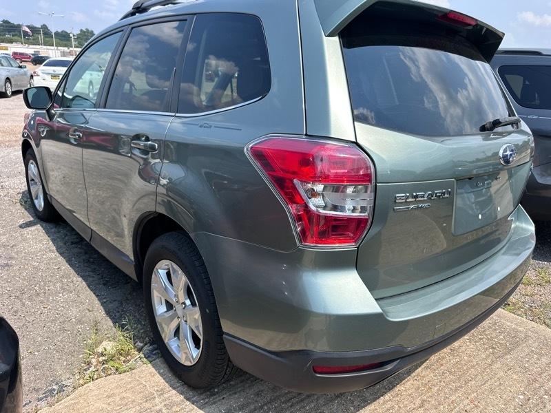 Subaru Forester 2.5i Limited 2015