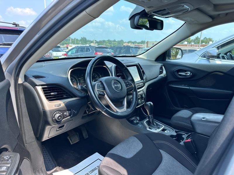 Jeep Cherokee Latitude 4WD 2014