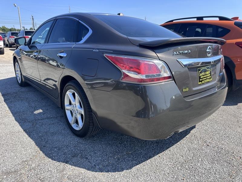 Nissan Altima 2.5 SL 2014