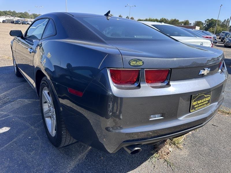 Chevrolet Camaro LT1 Coupe 2011