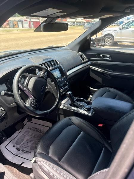 Ford Explorer XLT 4WD 2018