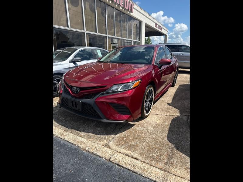 Toyota Camry LE 2018