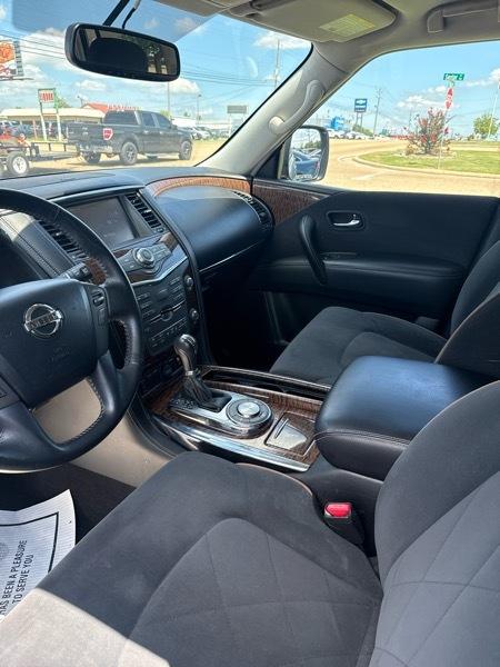 Nissan Armada Platinum 2WD 2017