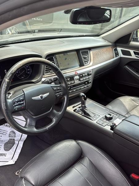 Hyundai Genesis 3.8L 2015