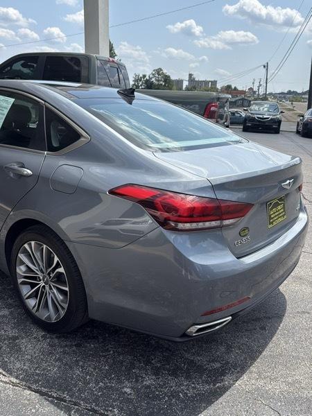 Hyundai Genesis 3.8L 2015